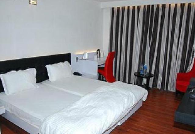 Fabhotel Ballygunge Luxury - Behind Punjab Club Calcutta Chambre photo