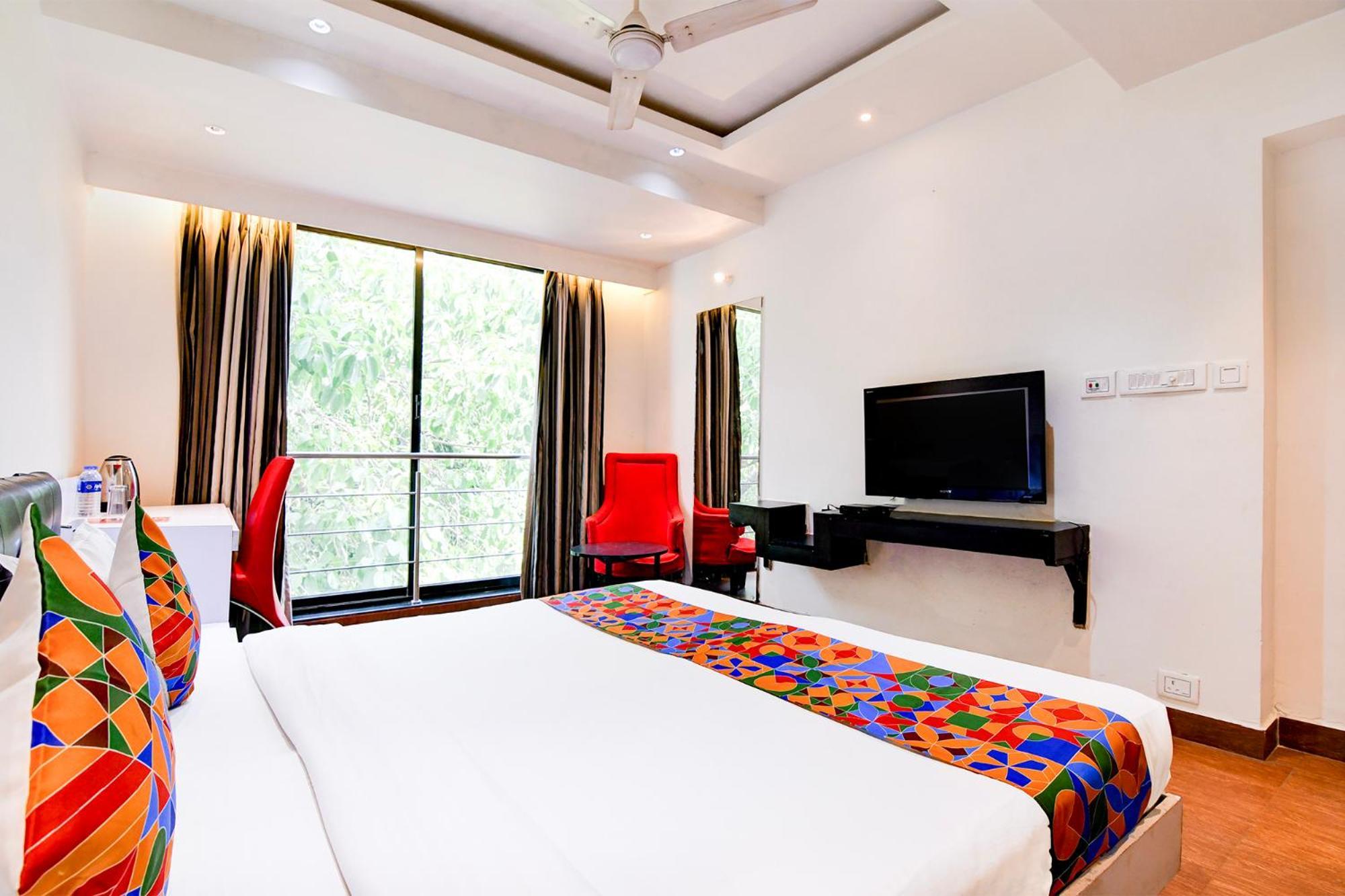 Fabhotel Ballygunge Luxury - Behind Punjab Club Calcutta Extérieur photo